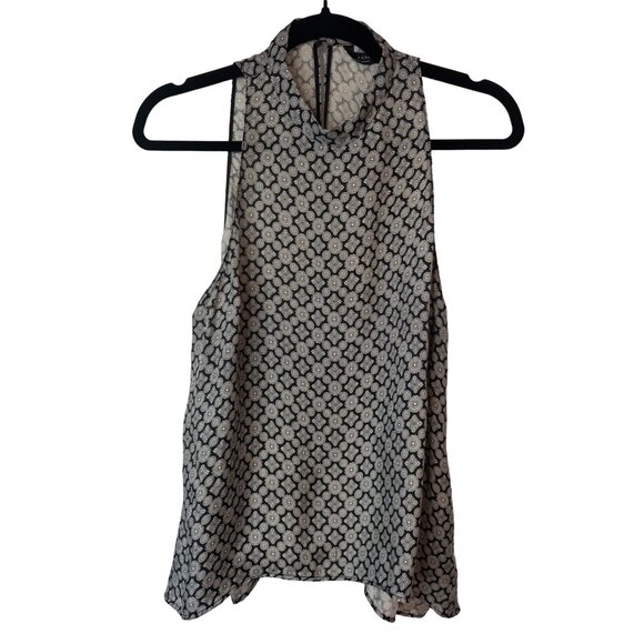 2/$30 ZARA Small Black & White Sleeveless Patterned Blouse - Picture 10 of 12